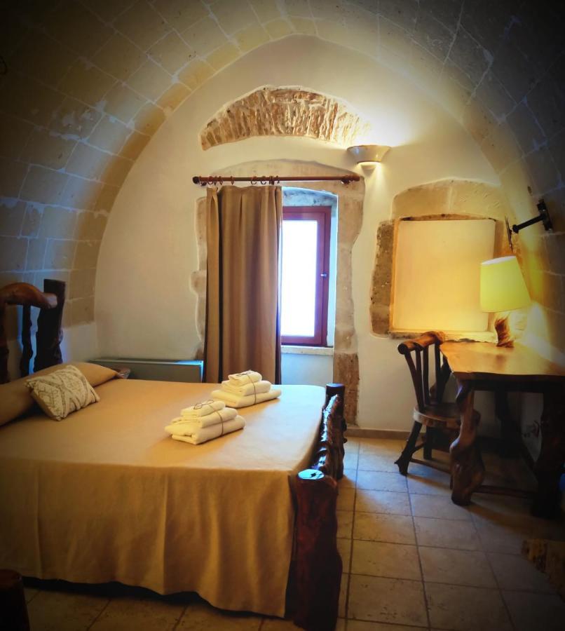 Masseria Quis Ut Deus Crispiano Buitenkant foto