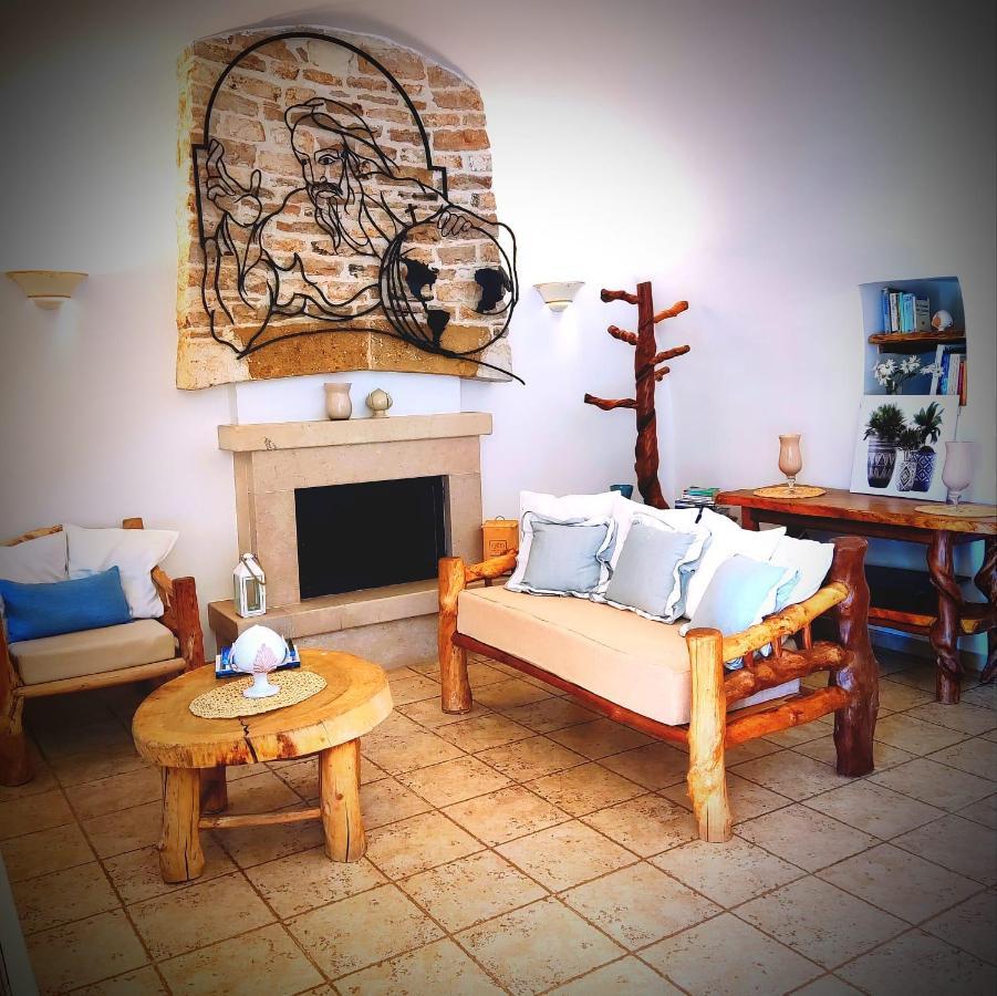 Masseria Quis Ut Deus Crispiano Buitenkant foto