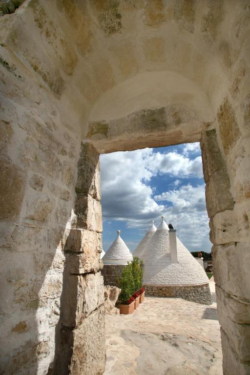 Masseria Quis Ut Deus Crispiano Buitenkant foto
