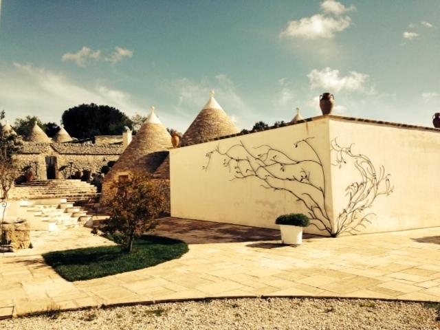 Masseria Quis Ut Deus Crispiano Buitenkant foto